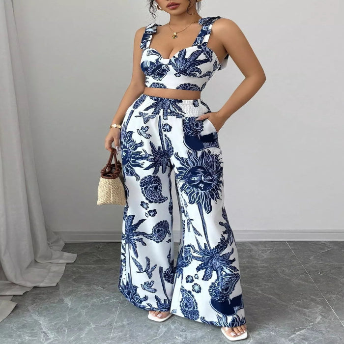 Model wearing the Floral Print Crop Top and Wide Leg Pants Set 主图