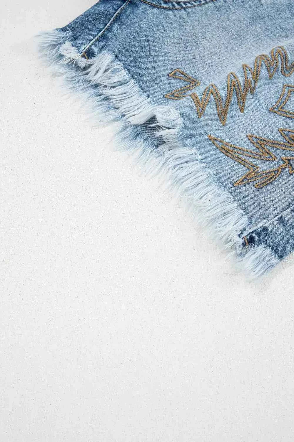 Western Embroidery Stud Denim Shorts - Splashis