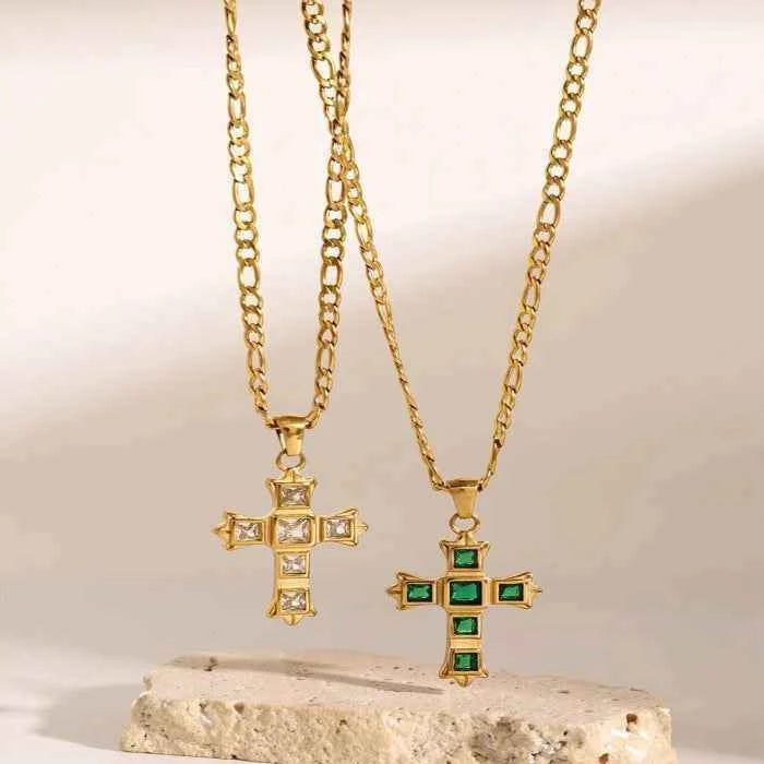 Zircon cross pendant necklace in stainless steel — primary view メイン画像