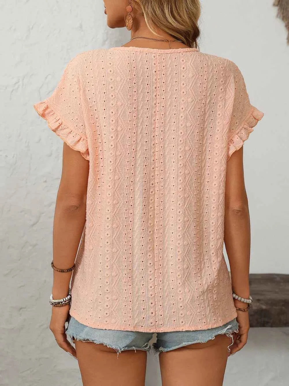 Feminine Eyelet Short Sleeve Top Sekundär produktbild