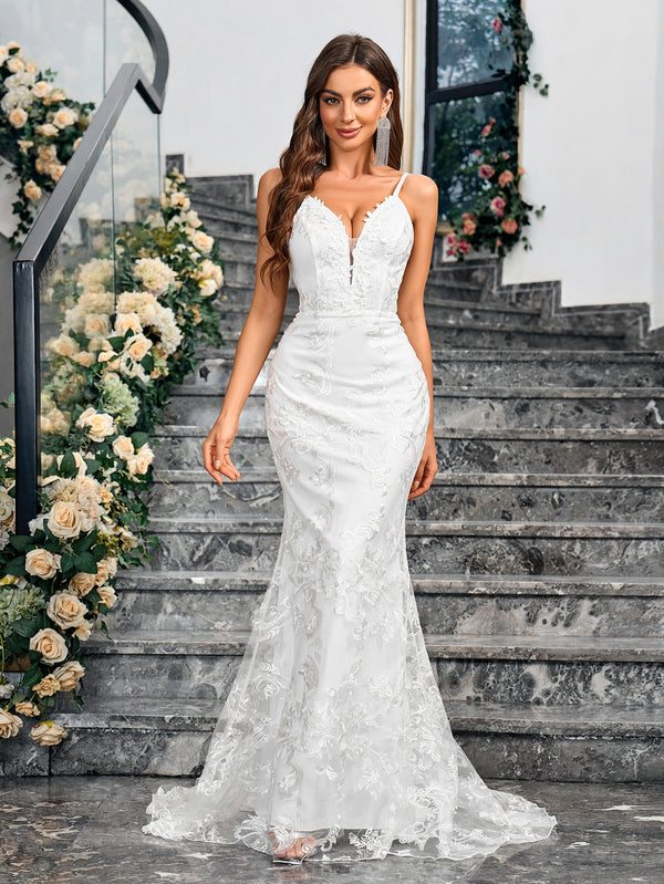 Embroidered V-neck sheath dress — additional view 8