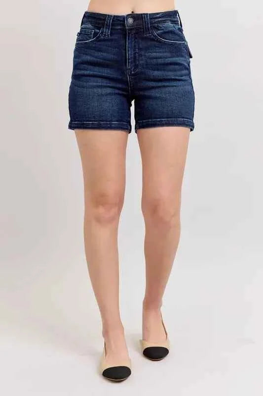 High Rise Back Flap Pocket Shorts Immagine secondaria del prodotto