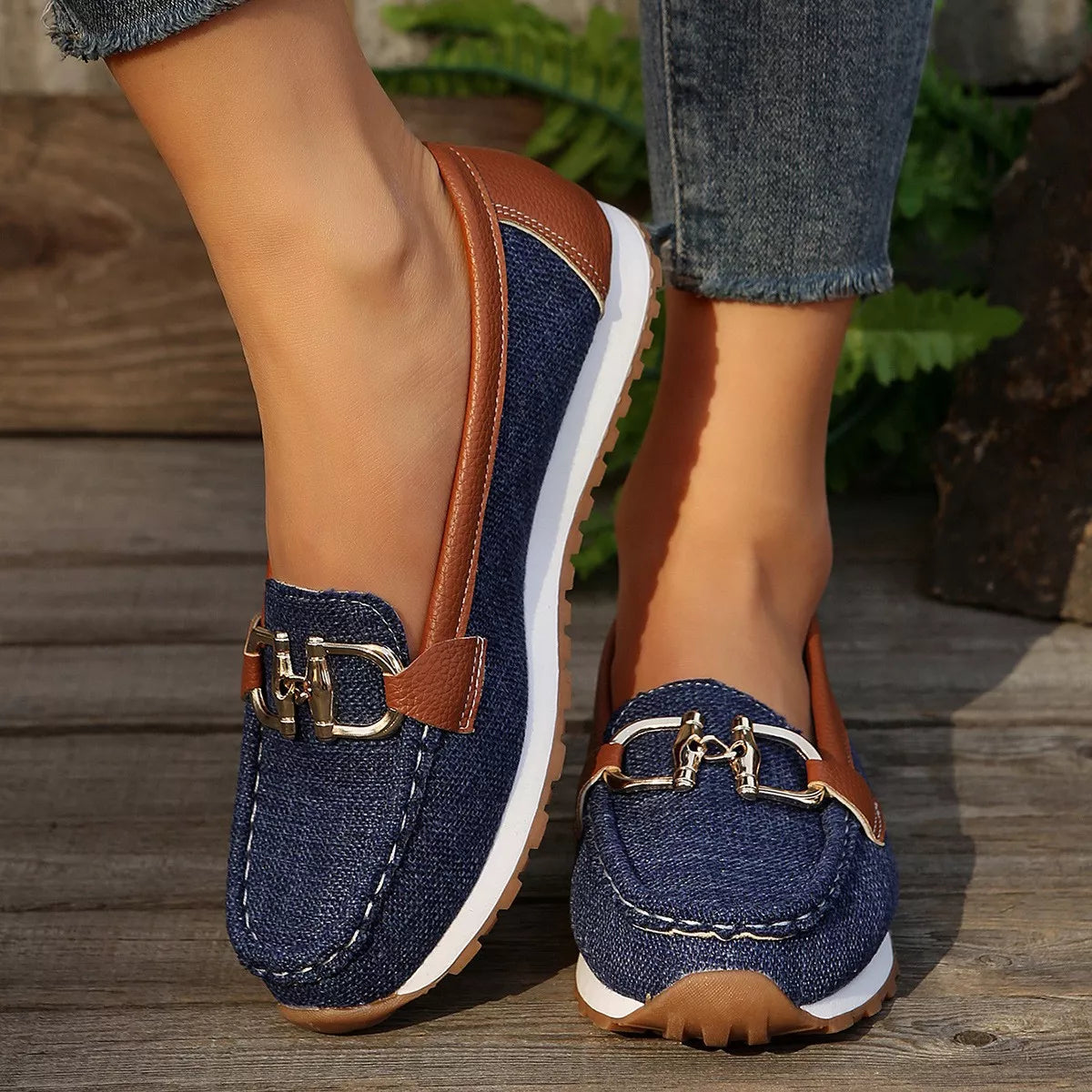Round Toe Slip-Ons Secondary image