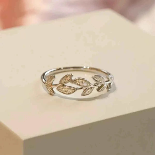 Nature-inspired leaf ring in 925 sterling silver — additional view 2