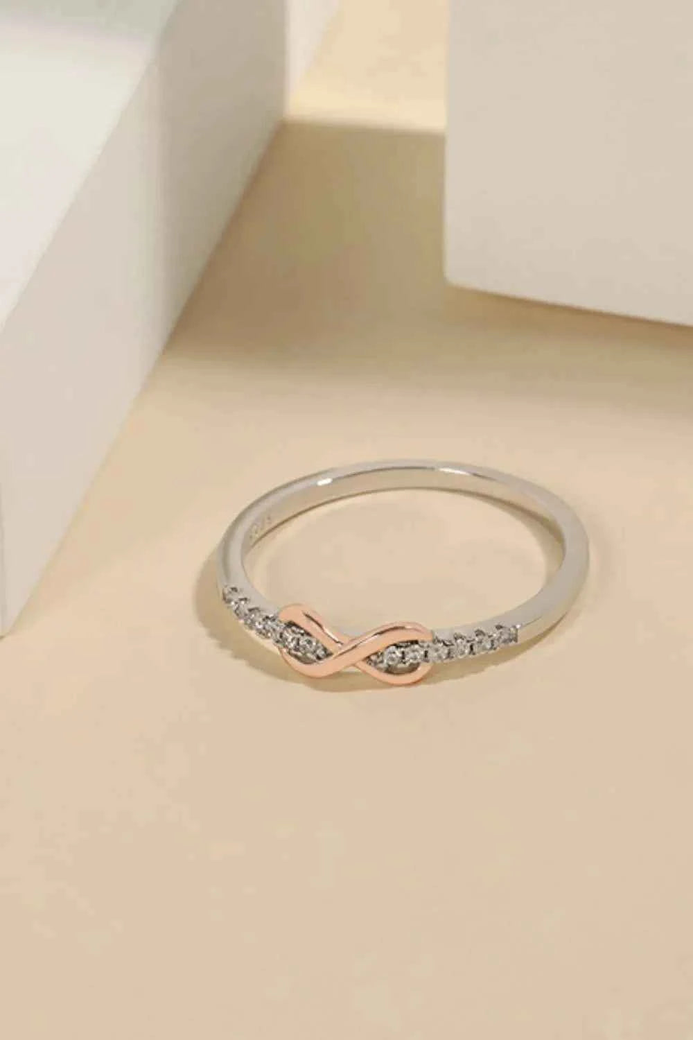 Zircon infinity ring in 925 sterling silver — additional view 2