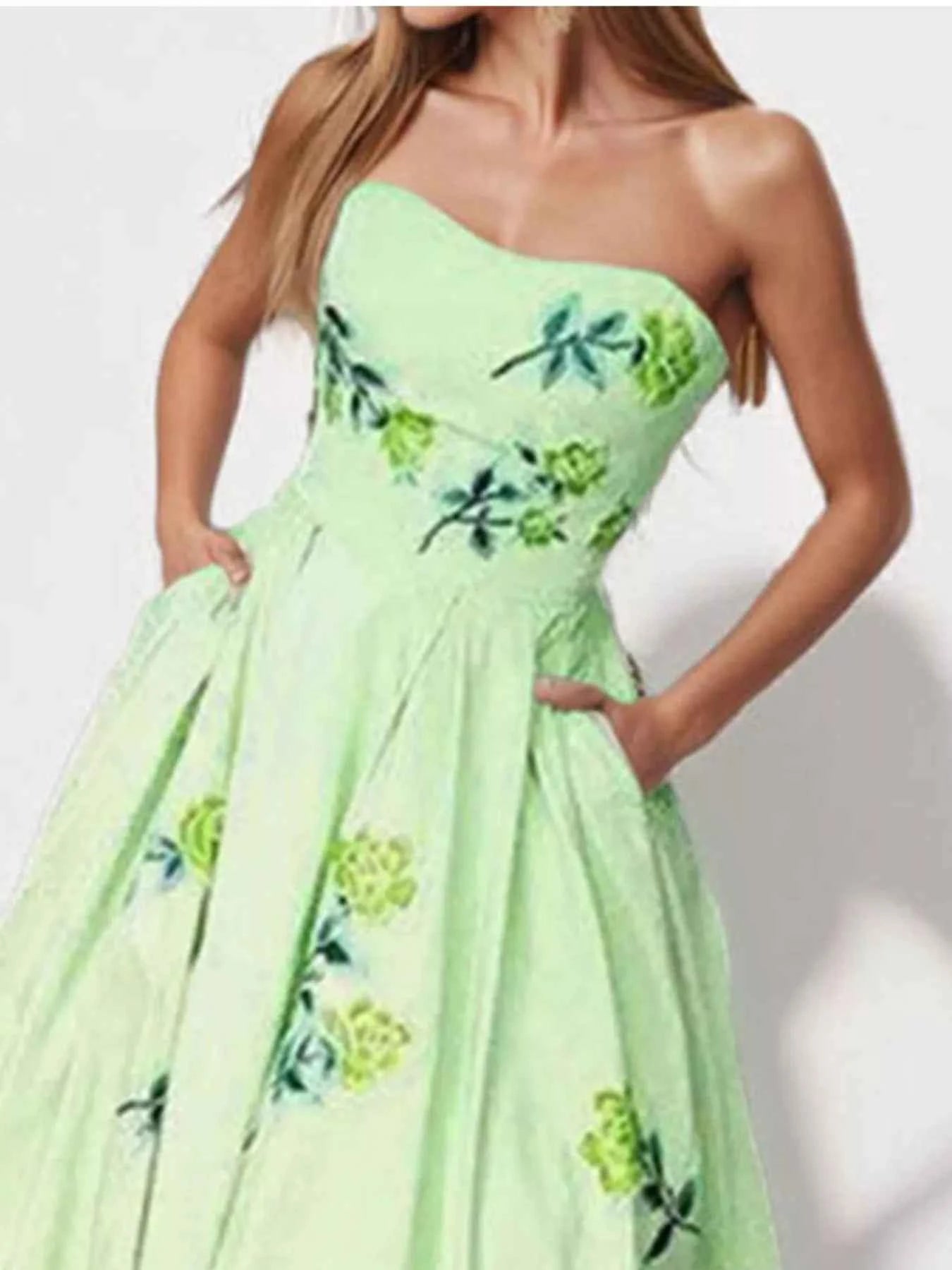 Floral Print Maxi Dress with Pockets Secondary image