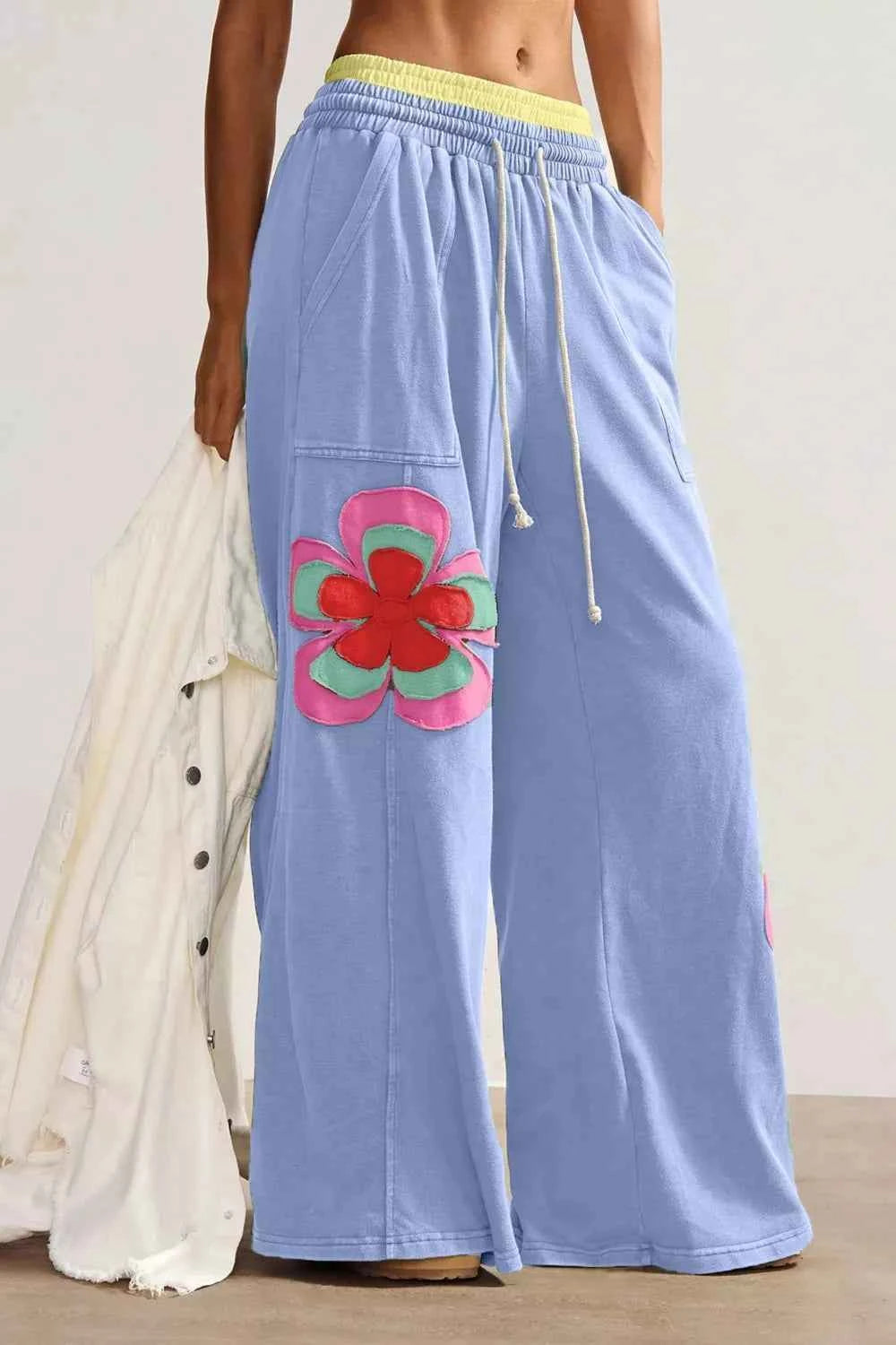 Color Block Wide Leg Pants with Flower Patchwork and Drawstring Waist for Ultimate Comfort - Splashis