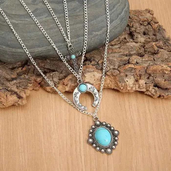 Artificial turquoise three-layered necklace — primary view