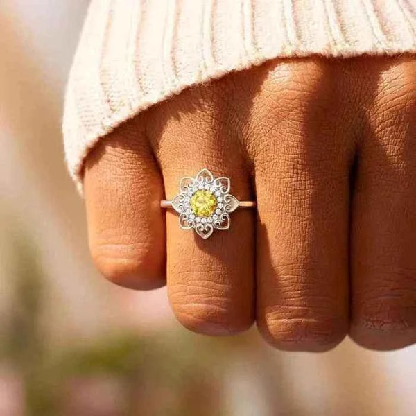 Zircon flower ring in 925 sterling silver — primary view