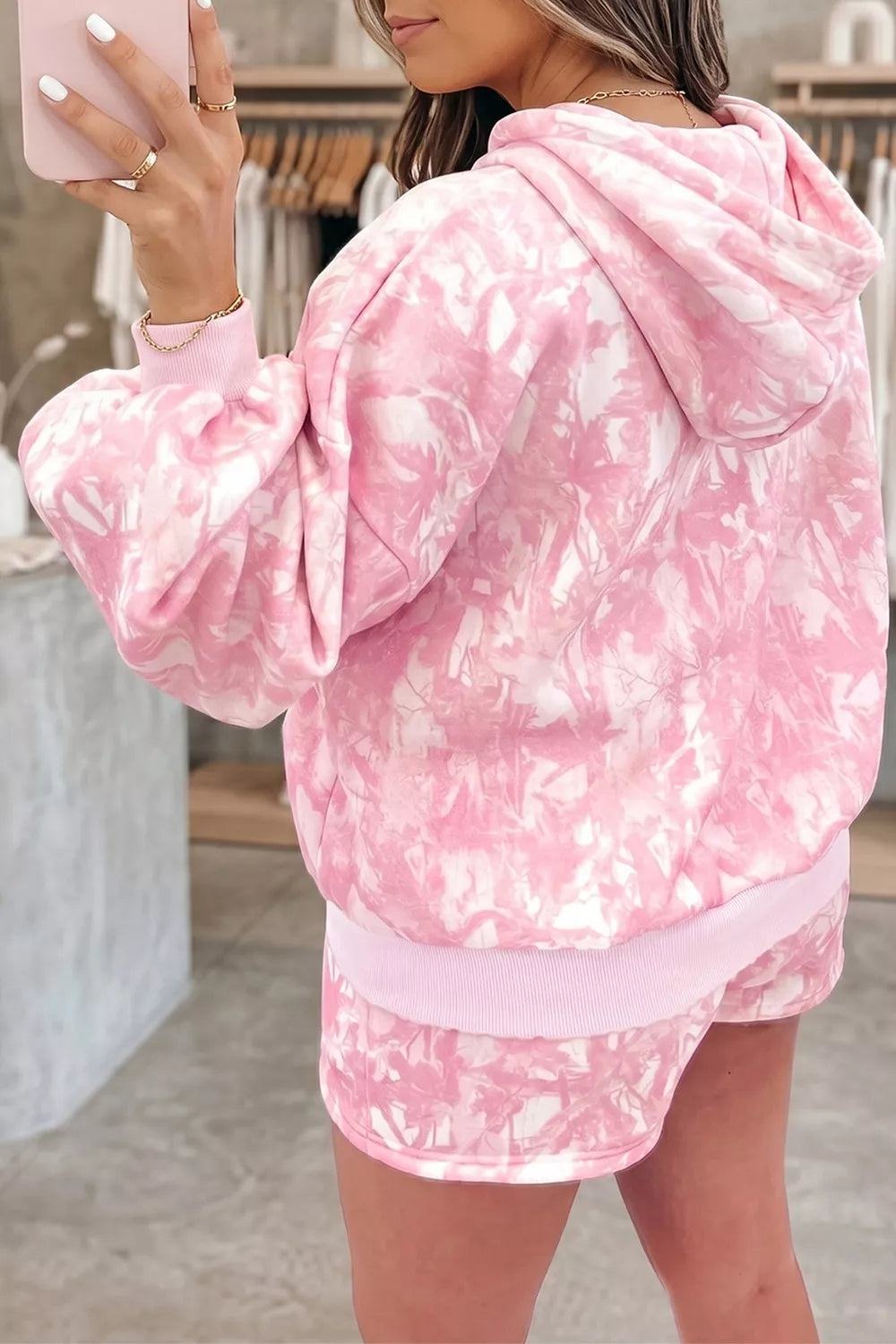 Abstract print hoodie and shorts two-piece set — additional view 2