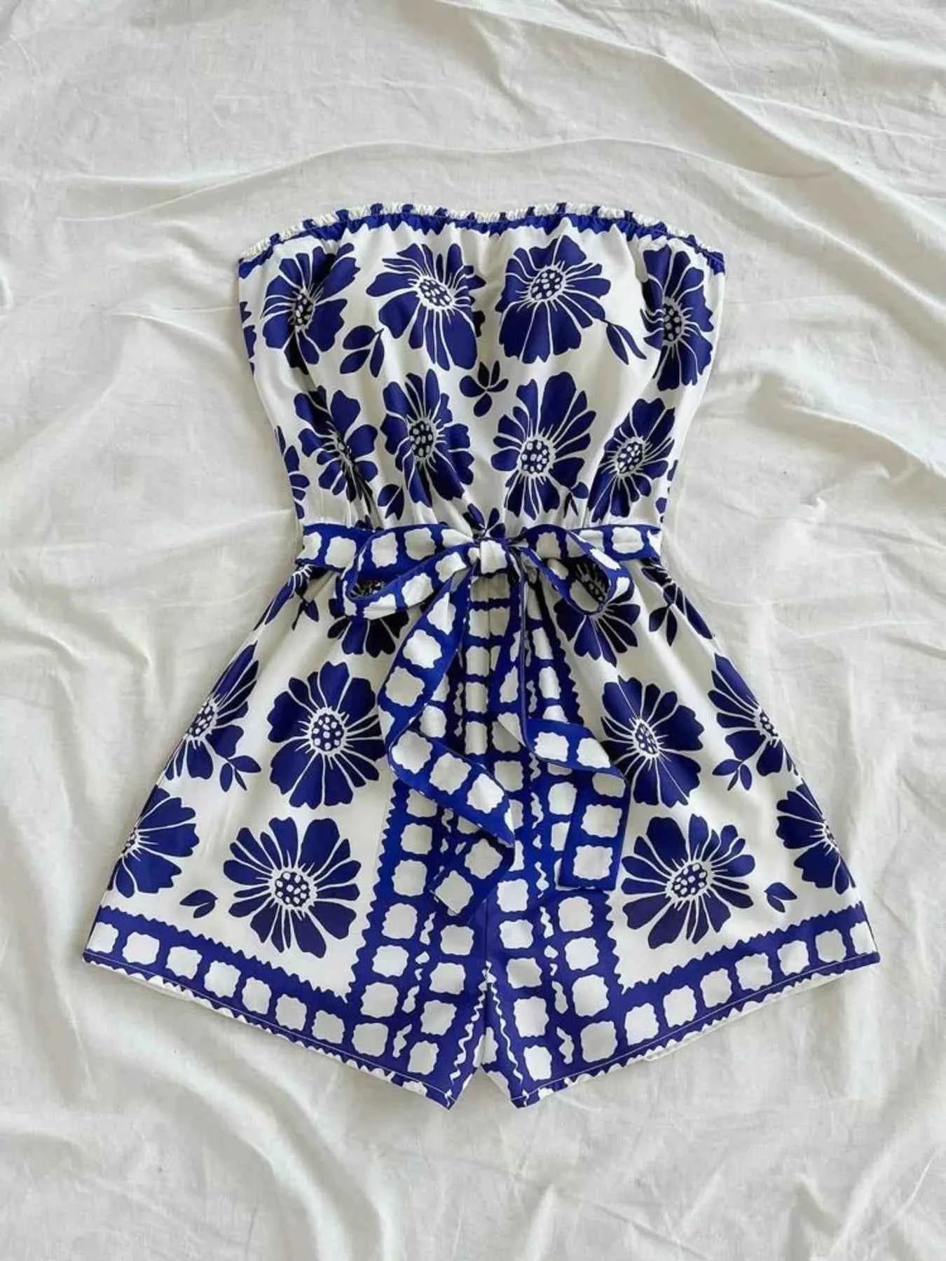 Strapless Tie Waist Romper Secondary image
