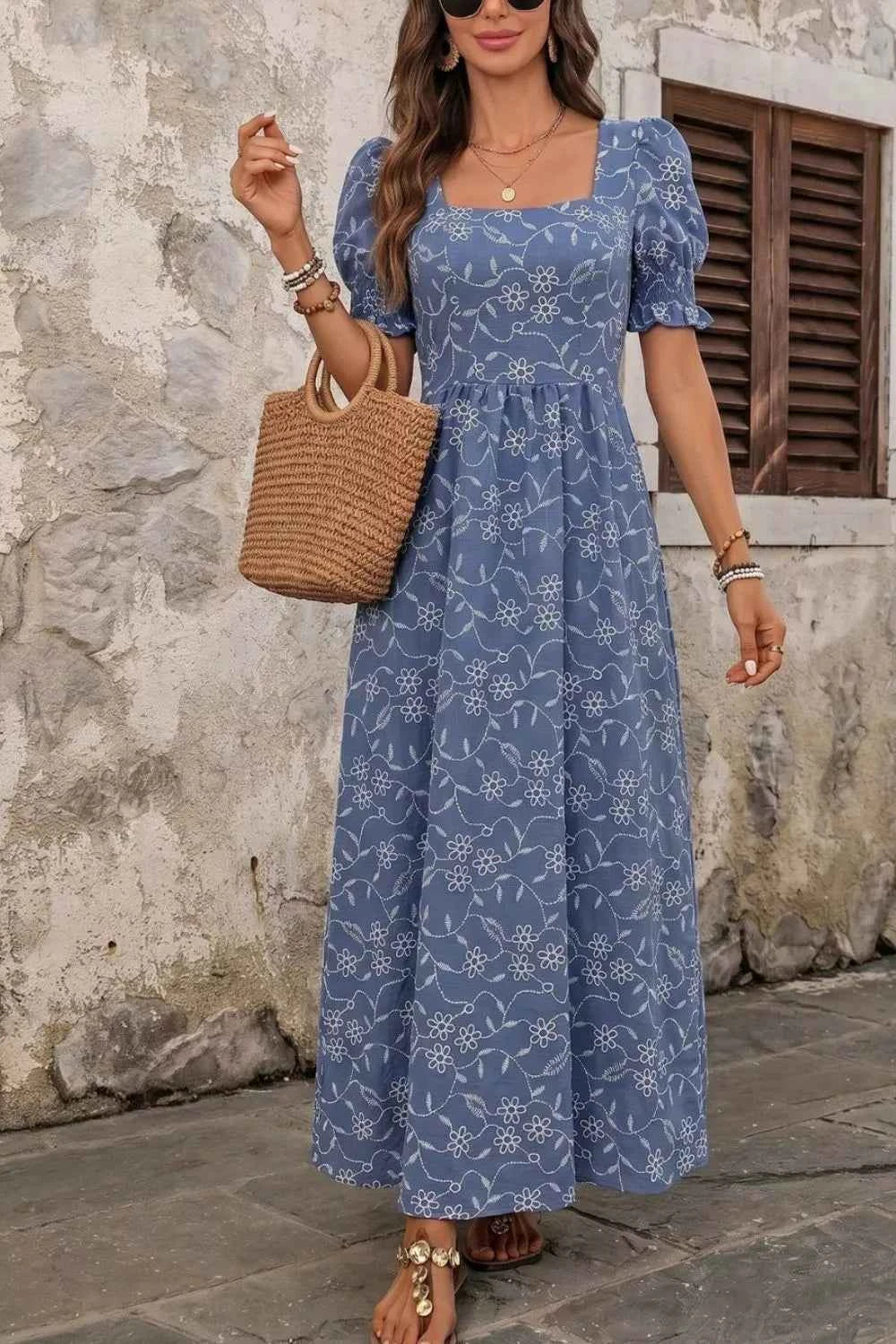 Elegant Chic Square Maxi Dress Secondary image