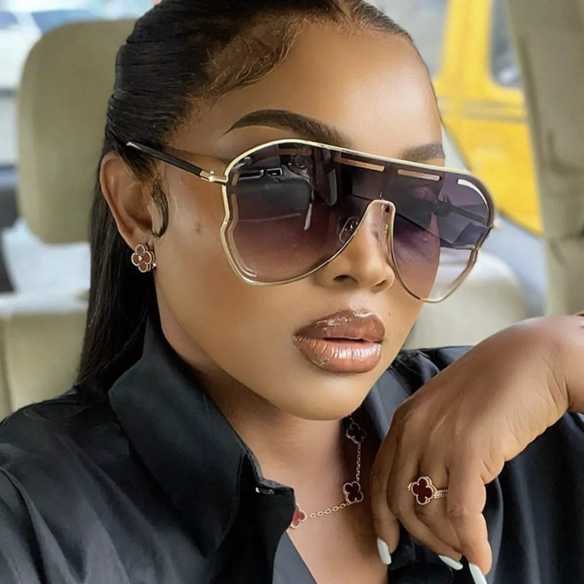 Oversized aviator gradient sunglasses — primary view Main image