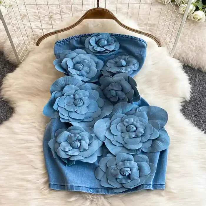 Floral applique denim dress — primary view Huvudsaklig produktbild