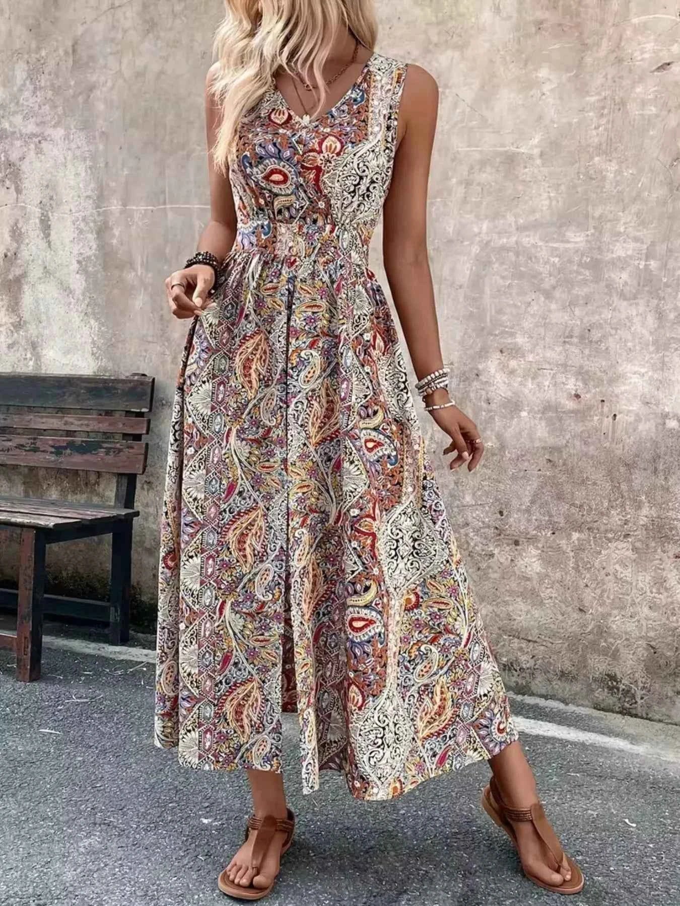 Sleeveless paisley print romper — additional view 2