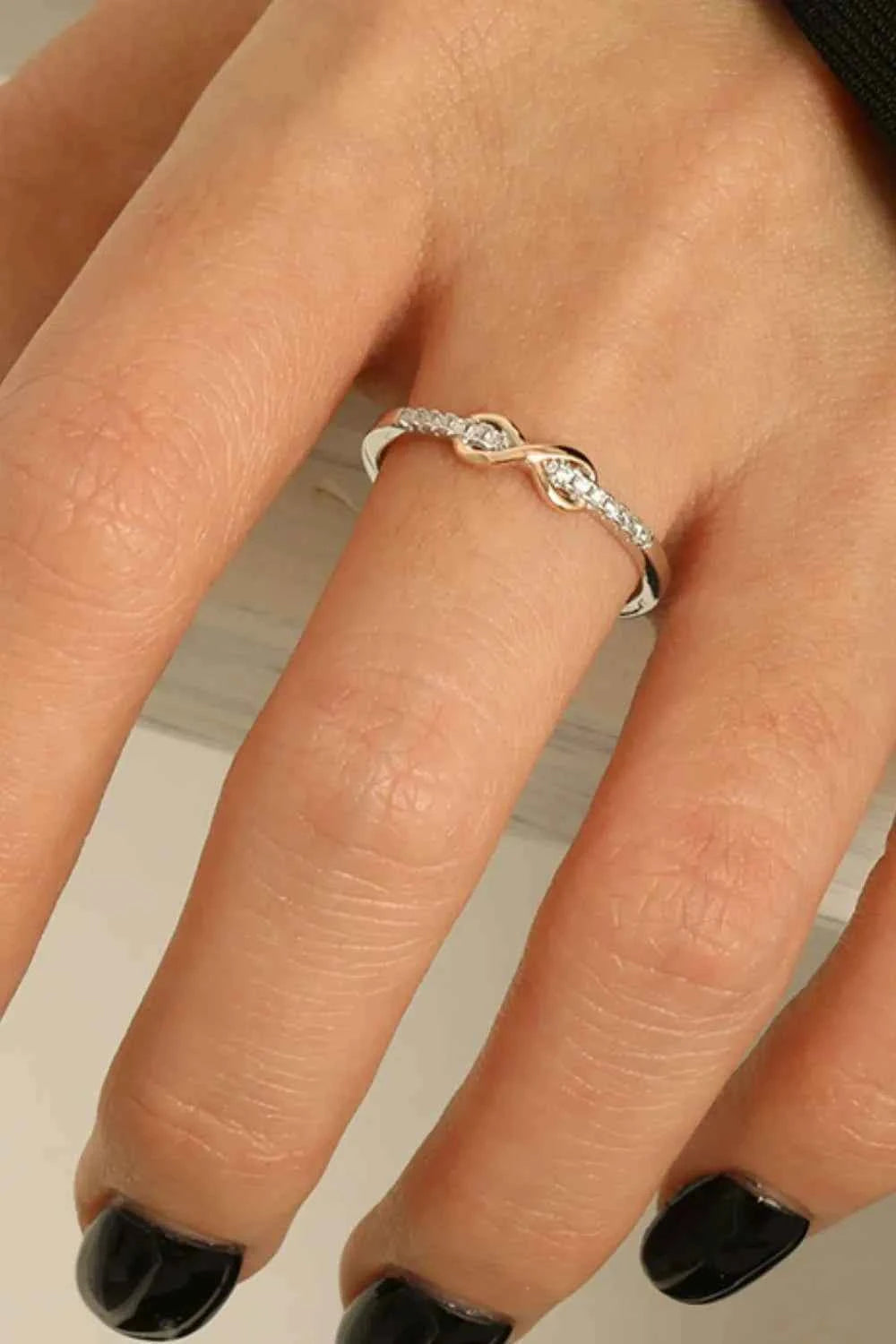 Zircon infinity ring in 925 sterling silver — additional view 3
