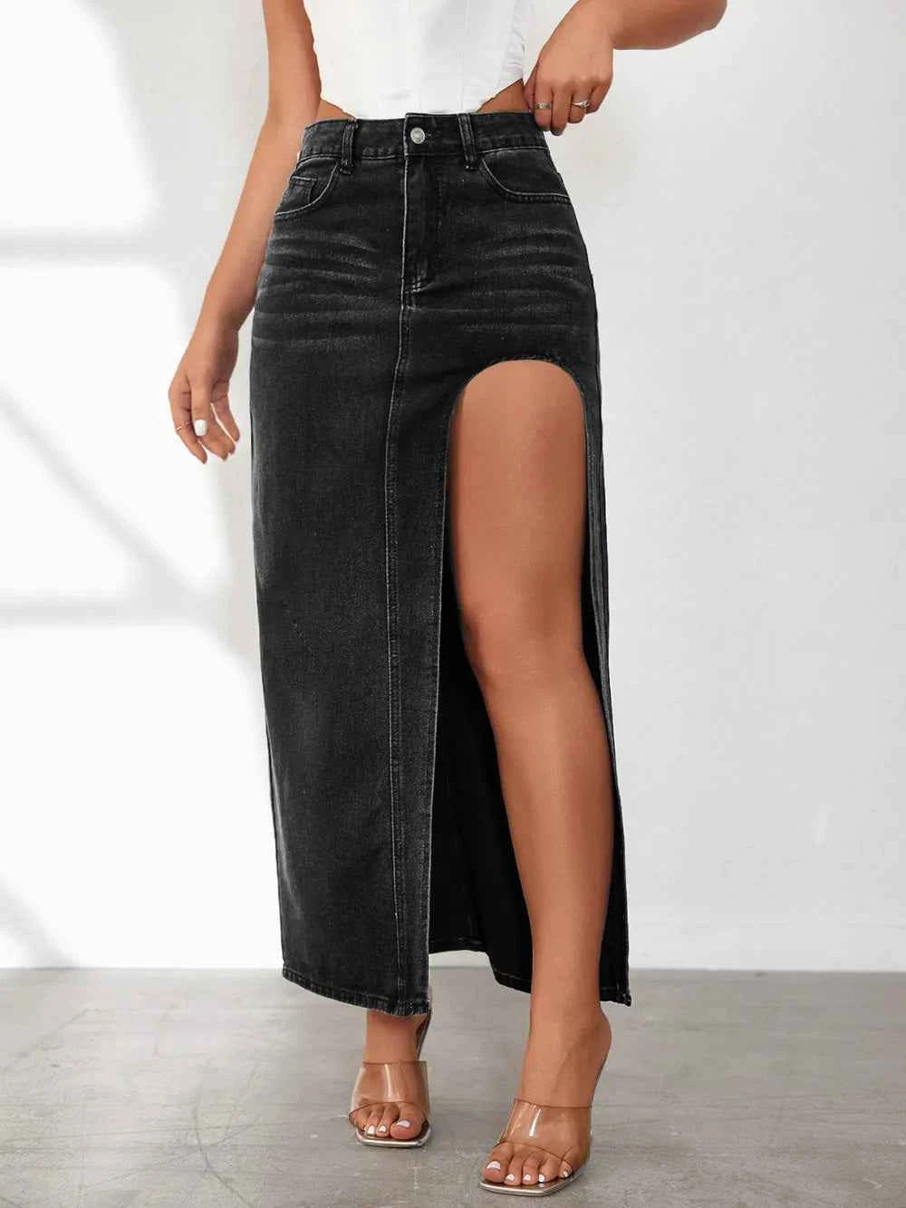 High Rise Denim Skirt with Side Slit Sekundär produktbild