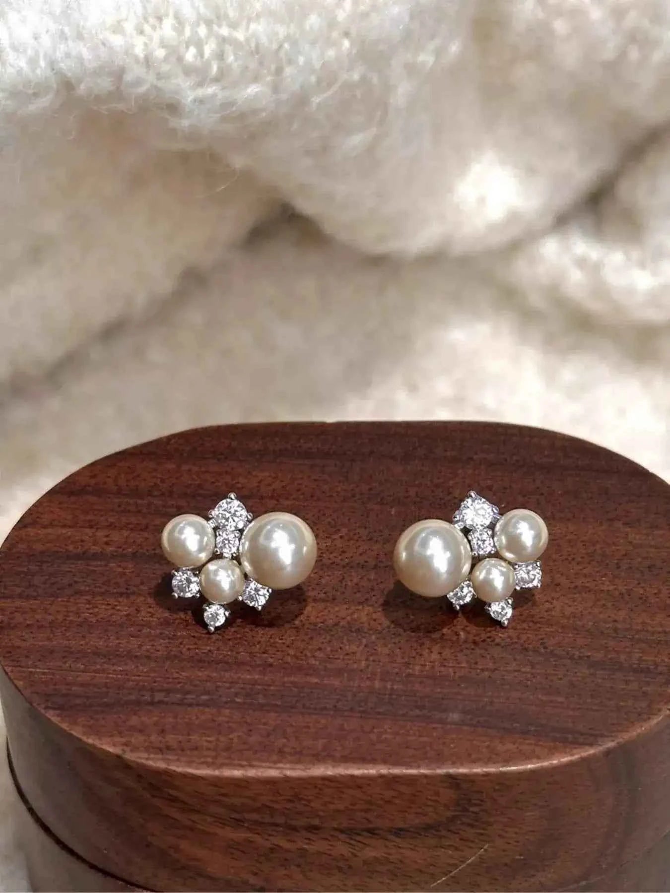 Pearl Cluster Stud Earrings Secondary image