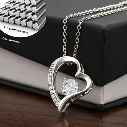 Heart Shape Zirconia Necklace - Splashis