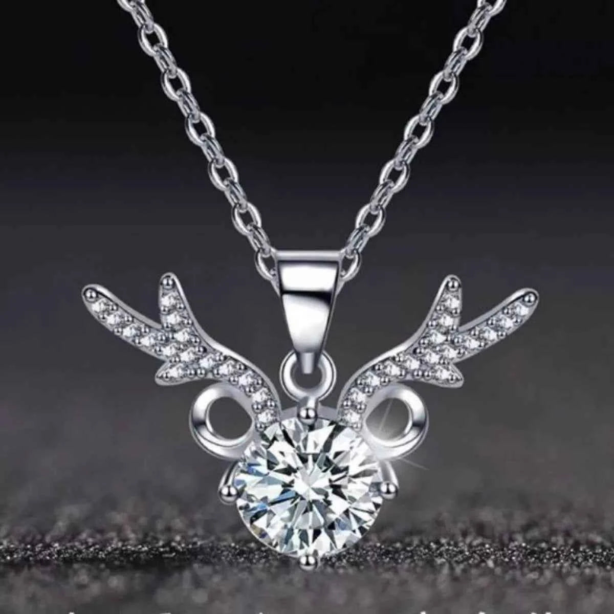 Moissanite antler pendant necklace in 925 silver — additional view 3