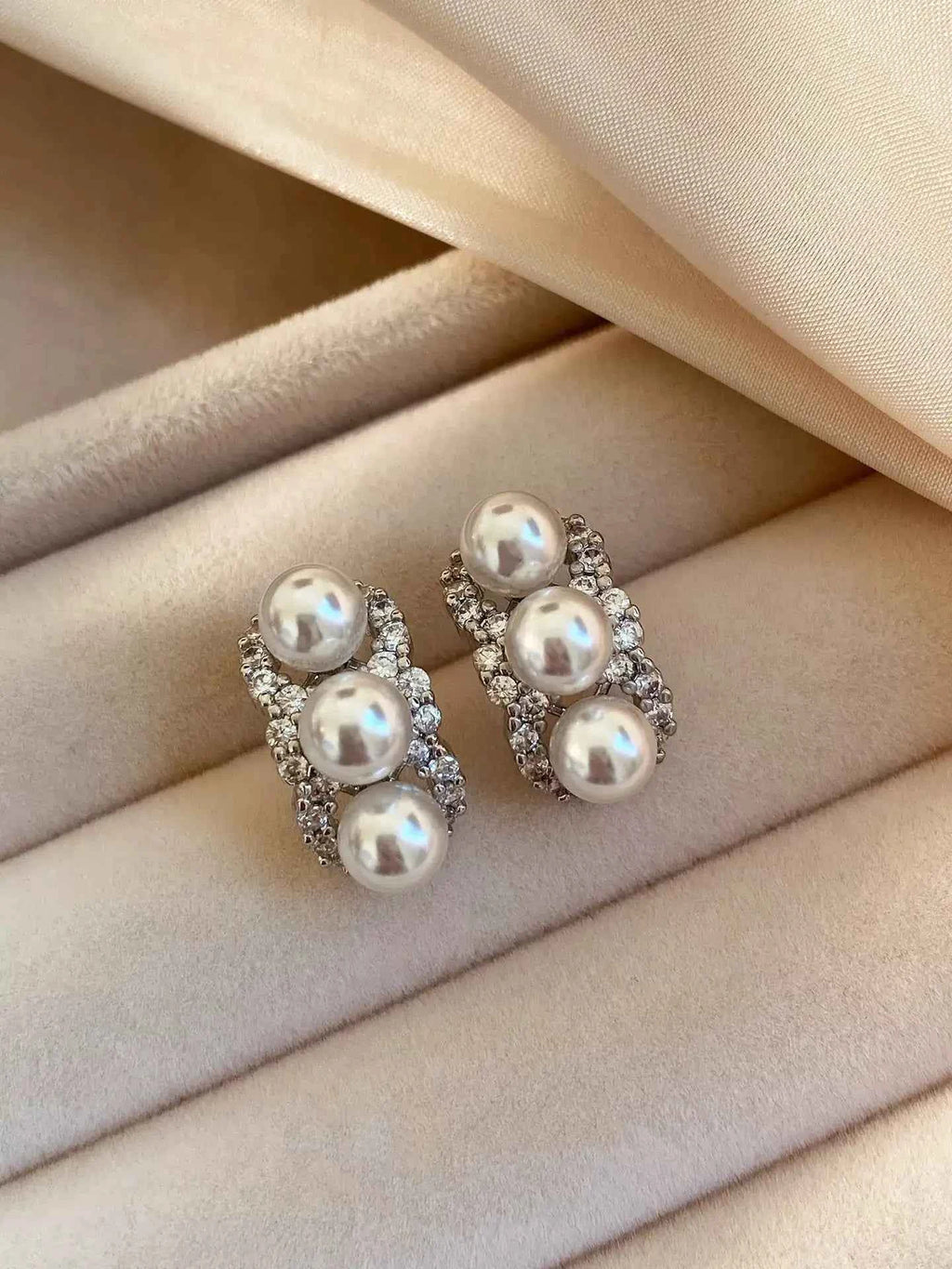 Zircon triple pearl drop earrings in 925 silver — additional view 3