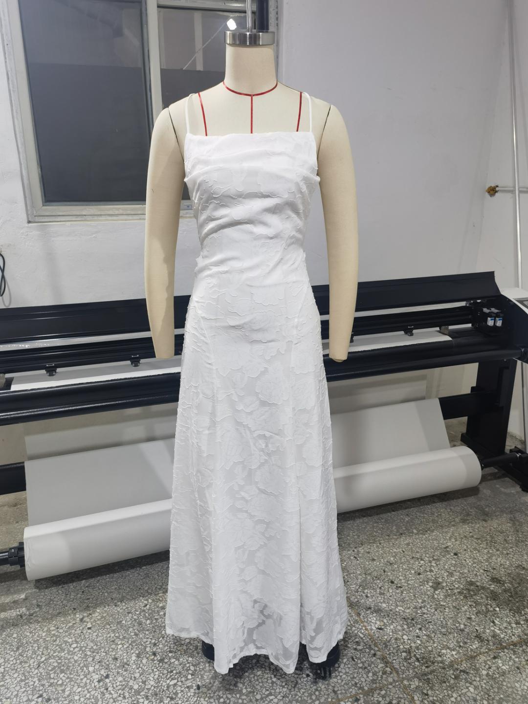 Lace backless evening dress — additional view 11