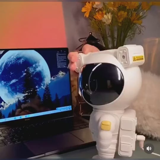 Astronaut Nebula Nightlight Projector-Home Projectors-Splashis-Splashis