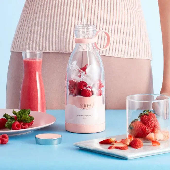 Wireless Blender Juicer Cup 400ml Splashis 18000 RPM 18000 RPM blender 200W Blender 200W portable blender 4-Blade Blender 400ml Blender Active Lifestyle Berry Blender best portable blender 2024 Best Seller Blender Birthday Gift blender bottle